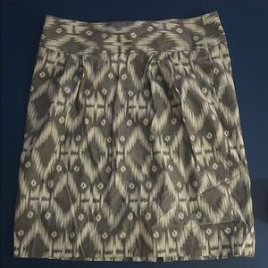 Banana Republic Gray printed  A-Line Skirt